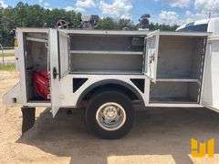2015 RAM 3500HD SLT S/A UTILITY TRUCK VIN: 3C7WRSAL7FG606486