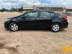 2017 KIA FORTE VIN: 3KPFK4A77HE050064 FWD