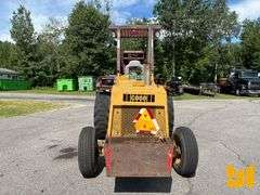 CASE 584C CUSHION TIRE FORKLIFT