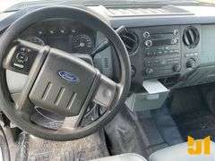 2015 FORD F-250XL SD EXTENDED CAB S/A UTILITY TRUCK VIN: 1FD7X2A62FEB00505