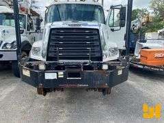 2012 FREIGHTLINER 108SD TANDEM AXLE DUMP TRUCK VIN: 1FVHG5BSXCHBW1785