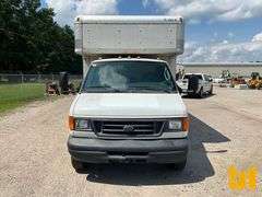 450出品 2007 FORD E-450 SINGLE AXLE VAN TRUCK VIN: 1FDXE45S17DA17017