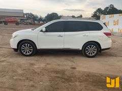 2013 NISSAN PATHFINDER VIN: 625653