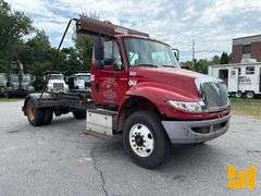 2015 INTERNATIONAL 4300 SBA 4X2 S/A HOOK LIFT TRUCK VIN: 1HTMMMML8FH577860