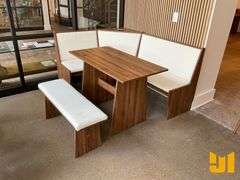 DINING NOOK