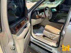 2003 LINCOLN NAVIGATOR VIN: 5LMFU27R33LJ02841 2WD