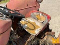 1958 MASSEY FERGUSON 65 TRACTOR SN: CGM654916