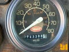 1994 PETERBILT 357 TRI ROLL OFF TRUCK VIN: 1XPAL60X2RN353155