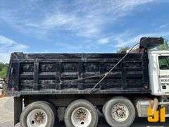 2012 MACK GU (GRANITE) TRI-AXLE DUMP TRUCK VIN: 1M2AX04Y2CM011168