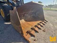 2014 DEERE 824K HIGH LIFT WHEEL LOADER SN: 1DW824KXHED658691