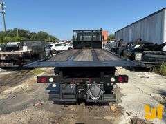 2015 PETERBILT 348 TANDEM AXLE REGULAR CAB FLATBED TRUCK VIN: 2NP3LJ0X8FM278365