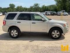 2008 FORD ESCAPE XLT VIN: 1FMCU93108KD84156 4WD