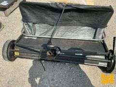 AGRI FAB 11304 SN: 45-03204  PULL TYPE LAWN SWEEPER