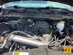 2018 RAM 1500 CREW CAB 4X4 PICKUP VIN: 1C6RR7FG7JS264579