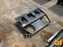UNUSED MINI UNIVERSAL  36 INCH FORK FRAME
