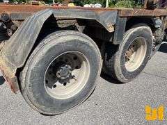 1994 PETERBILT 357 TRI ROLL OFF TRUCK VIN: 1XPAL60X2RN353155