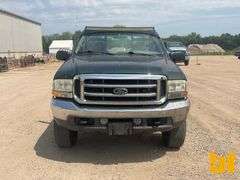 2002 FORD F-350 SINGLE AXLE REGULAR CAB 4X4 FLATBED TRUCK VIN: 1FTSF31L72EB25214