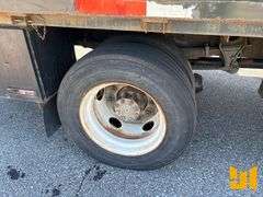 2011 FORD F-650 SINGLE AXLE REGULAR CAB STAKE BED TRUCK VIN: 3FRWF6FC8BV589342