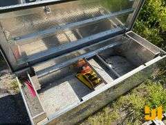 BUYERS DIAMOND PLATE TOOL BOX