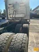2016 PETERBILT 389 TRI AXLE TRUCK TRACTOR VIN: 1XPXP4EX7GD317055