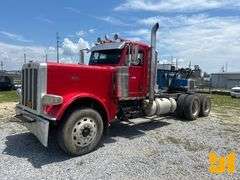 2008 PETERBILT 389 TANDEM AXLE DAY CAB TRUCK TRACTOR VIN: 1XPXD49X78N756383