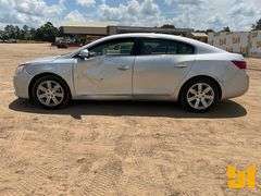 2011 BUICK LACROSSE VIN: 1G4GC5ED4BF182425 FWD