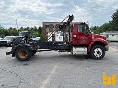 2015 INTERNATIONAL 4300 SBA 4X2 S/A HOOK LIFT TRUCK VIN: 1HTMMMML8FH577860