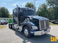 2015 KENWORTH T880 TRI AXLE TRUCK TRACTOR VIN: 1XKZP4EX9FJ468669