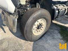 2018 FREIGHTLINER 114SD TANDEM AXLE REAR DISCHARGE MIXER TRUCK VIN: 3ALHG3DV8JDJN2479