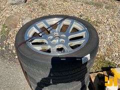 QTY (4) PIRELLI 305/40ZR22 TIRES W/RIMS
