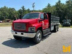 2007 GMC 8500 SINGLE AXLE CREW CAB FLATBED TRUCK VIN: 1GDV8C4B27F423628