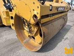 2011 CATERPILLAR CB64 TANDEM VIBRATORY ROLLER SN: DJM00225