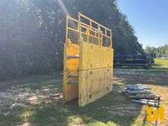 1 TRENCH BOX 117”X48”, 1 TRENCH BOX 117”X 35”, 2