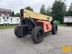 2013 JLG G9-43A 9000 LB TELESCOPIC FORKLIFT SN: 0160052203