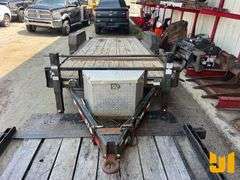 2015 PJ CARHAULER TILT T6202 TAG A LONG TILT DECK TRAILER VIN: 4P5T62021F1232513