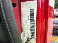 2015 INTERNATIONAL 4300 SBA 4X2 S/A HOOK LIFT TRUCK VIN: 1HTMMMML8FH577860