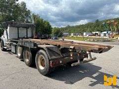 2005 STERLING 8500 TRI ROLL OFF TRUCK