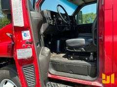 2007 GMC 8500 SINGLE AXLE CREW CAB FLATBED TRUCK VIN: 1GDV8C4B27F423628