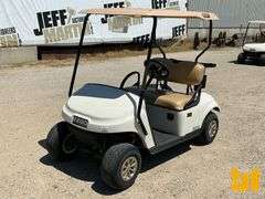 2018 EZ GO TXT GOLF CART SN: 3352195