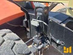 2018 JLG 1055 10000 LB TELESCOPIC FORKLIFT SN: 0160090026
