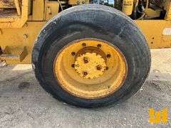 1999 CATERPILLAR CS323C SINGLE DRUM VIBRATORY ROLLER SN: 1EN00250