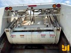2025 KENWORTH T480 S/A REAR LOAD RESIDENTIAL COLLECTION TRUCK VIN: 2NK5HJ8X9SM132992