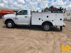 2015 RAM 3500HD SLT S/A UTILITY TRUCK VIN: 3C7WRSAL7FG606486