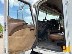 2012 MACK GU (GRANITE) TRI-AXLE DUMP TRUCK VIN: 1M2AX04Y2CM011168