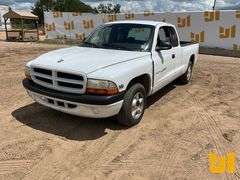 2000 DODGE DAKOTA EXTENDED CAB 4X2 PICKUP VIN: 1B7GL22N0YS708520