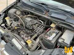 2010 DODGE GRAND CARAVAN SXT VIN: 2D4RN5D10AR446586 FWD
