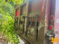 2000 STERLING LT8500 TANDEM AXLE DUMP TRUCK VIN: 2FZXBJBB9YAH13949