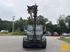 2001 FREIGHTLINER FL112 NATIONAL  BOOM TRUCK VIN: 1FVHBGAS01HJ49358