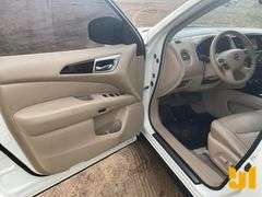2013 NISSAN PATHFINDER VIN: 625653
