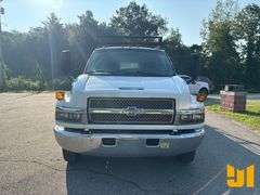 2003 CHEVROLET C4500 SINGLE AXLE EXTENDED CAB FLATBED TRUCK VIN: 1GBE4D1173F519903